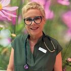 dr n. med.  Agnieszka Chrobot