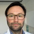 dr Robert Narożny