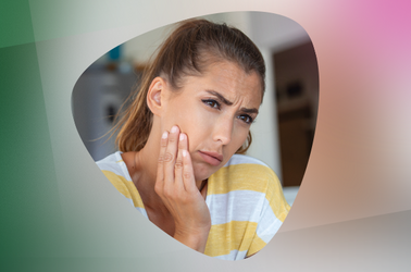 Afty nawracające i opryszczkowe zapalenie jamy ustnej – błahy czy trudny temat?